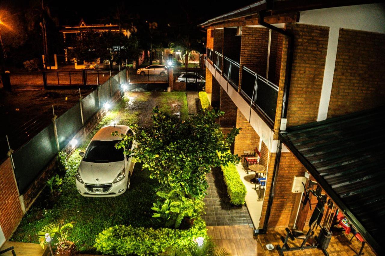 Managua Apart Hotel Puerto Iguazú Buitenkant foto